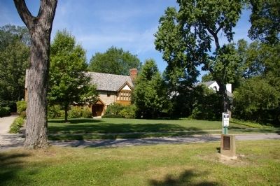 Marker and the surrounding neighborhood image. Click for full size.