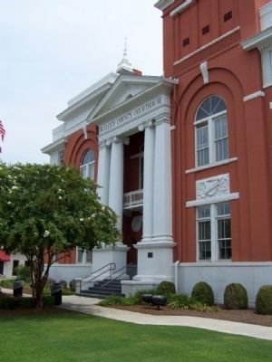 Bulloch County Courthouse and Marker image. Click for full size.
