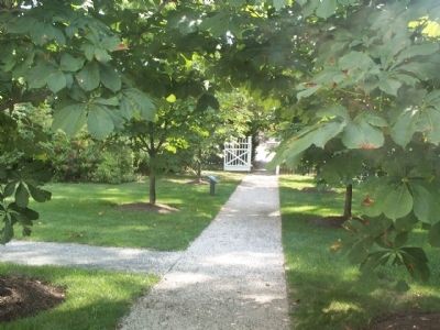 The Horse Chestnut Walk Marker image. Click for full size.