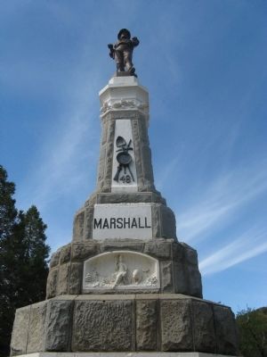 Front of the Monument. Click for full size. Front of the Monument image. Click for full size.