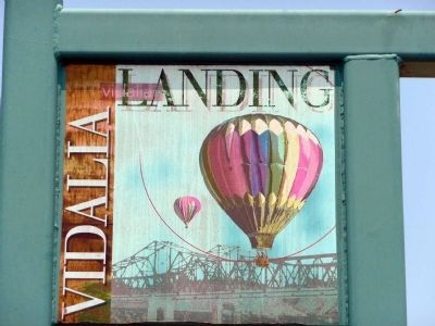Vidalia Landing Riverwalk. Click for full size. Vidalia Landing Riverwalk image. Click for full size.