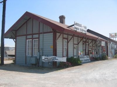 Depot Building image. Click for full size.