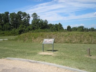 Marker on the Yorktown Battlefield. Click for full size. Marker on the Yorktown Battlefield image. Click for full size.