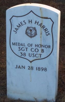 Grave marker for Medal of Honor recipient Sgt. James H. Harris, 38th USCI image. Click for full size.