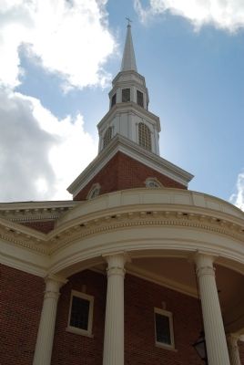 Present Day First Baptist Church Steeple image. Click for full size.