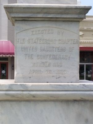Statesboro Confederate Monument east face. Click for full size. Statesboro Confederate Monument east face image. Click for full size.