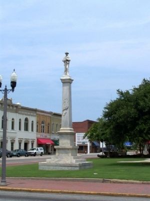 Statesboro Confederate Monument. Click for full size. Statesboro Confederate Monument image. Click for full size.