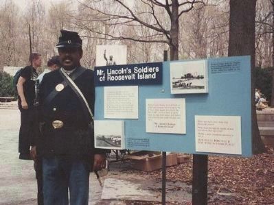 "Mr. Lincoln's Soldiers . . ." image. Click for full size.