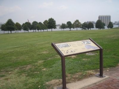 Marker at Fort McHenry image. Click for full size.