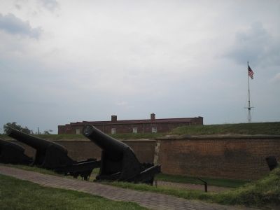 Fort McHenry's Big Guns image. Click for full size.