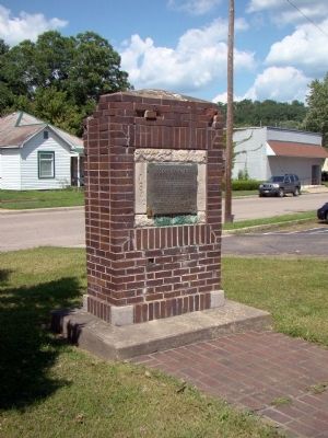 Hocking Canal Site Monument image. Click for full size.