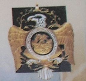 Society of the Cincinnati Insignia. Click for full size. Society of the Cincinnati Insignia image. Click for full size.