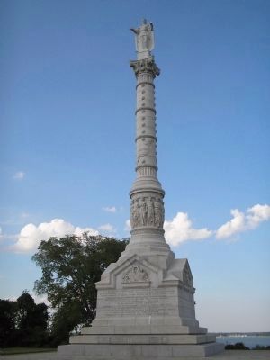 Yorktown Victory Monument image. Click for full size.