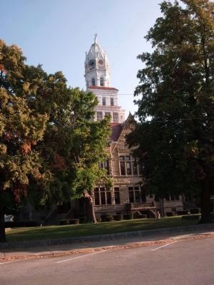 Edgar County Court House, Paris, Illinois image. Click for full size.
