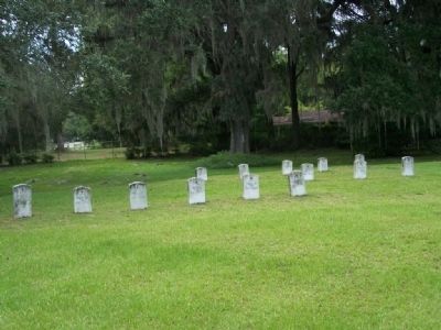 Old Fort King George British graves as mentioned on Marker image. Click for full size.