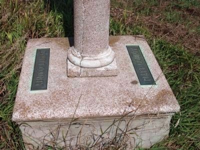 Base Plates on the Abraham Lincoln - Eighth Judicial District Marker. Click for full size. Base Plates on the Abraham Lincoln - Eighth Judicial District Marker image. Click for full size.