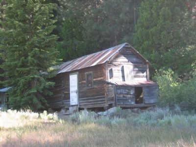 The Charles Scossa Cabin mentioned on Marker image. Click for full size.