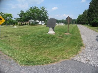Intersection with Jones Avenue image. Click for full size.