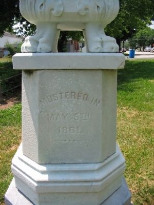 Back of Monument. Click for full size. Back of Monument image. Click for full size.