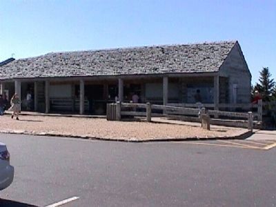 Park office, rest rooms and concession area at the parking area. Click for full size. Park office, rest rooms and concession area at the parking area image. Click for full size.