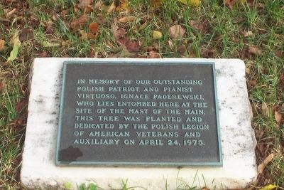 An earlier Paderewski marker, beneath a memorial tree, across the walkway in Section 23 image. Click for full size.