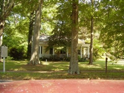 David E. Finley Birthplace and Marker image. Click for full size.