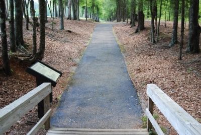 Walking Trail Leading to the Original The Patriot Force Arrives Marker image. Click for full size.