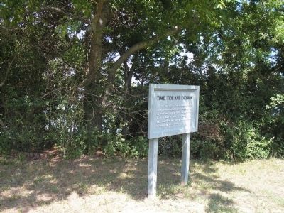Marker on the Yorktown Battlefield image. Click for full size.