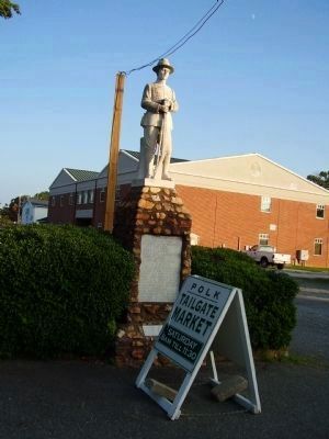 Polk County World War Memorial image. Click for full size.