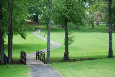 Walking Path Leading from The Jail Marker to the Stockade image. Click for full size.