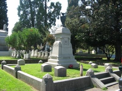 Gravesite of California Governor Newton Booth image. Click for full size.