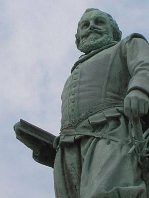 Closeup of Captain John Smith Statue image. Click for full size.