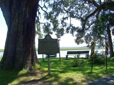 Mallow Plantation Marker at Sapelo River image. Click for full size.