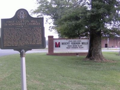 Marker and Mount Vernon Mills Entrance image. Click for full size.