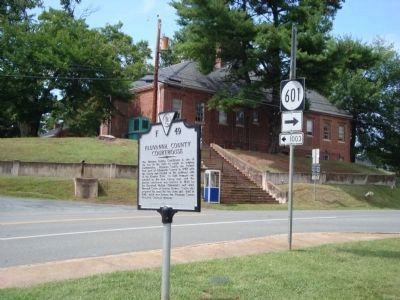 Fluvanna County Courthouse Marker--wider view. Click for full size. Fluvanna County Courthouse Marker--wider view image. Click for full size.