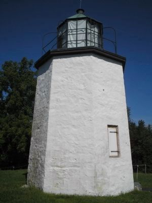 Stony Point Lighthouse. Click for full size. Stony Point Lighthouse image. Click for full size.