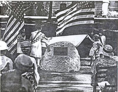Unveiling of Marker July 4, 1933 image. Click for full size.