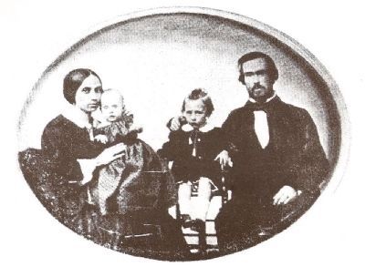 The Whaley Family image. Click for full size.