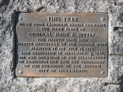 Sutter's Fort Marker. Click for full size. Sutter's Fort Marker image. Click for full size.