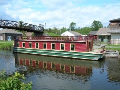Canal Boat on the Erie Canal. Click for full size. Canal Boat on the Erie Canal image. Click for full size.