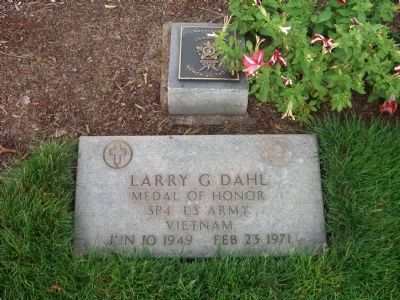 Larry G. Dahl Grave Marker. Click for full size. Larry G. Dahl Grave Marker image. Click for full size.