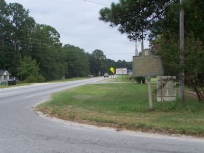 Sherman's Right Wing Marker, looking east along US 80 at Fox Bow Drive. Click for full size. Sherman's Right Wing Marker, looking east along US 80 at Fox Bow Drive image. Click for full size.