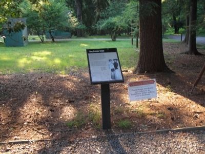 Marker at Glenmont. Click for full size. Marker at Glenmont image. Click for full size.