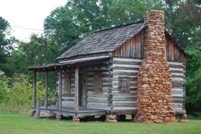 Templeton-Drake Cabin -<br>Right (South) Side image. Click for full size.