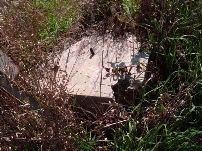 Lincoln - Sangamon and Menard County Line Marker Location. Click for full size. Lincoln - Sangamon and Menard County Line Marker Location image. Click for full size.