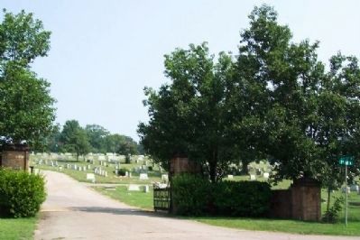 60th Street North Entrance to Forest Hill Cemetery. Click for full size. 60th Street North Entrance to Forest Hill Cemetery image. Click for full size.