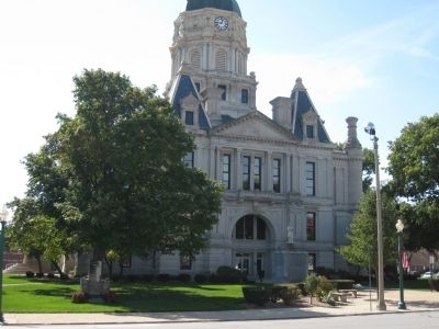 Whitley County Court House - North image. Click for full size.