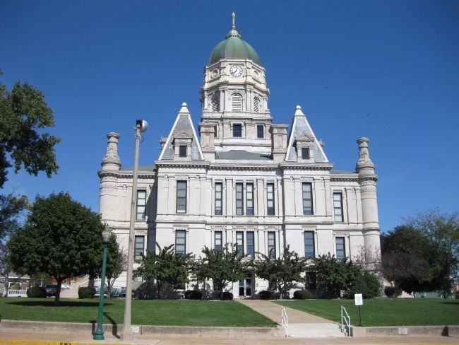Whitley County Court House - South. Click for full size. Whitley County Court House - South image. Click for full size.