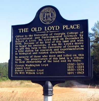 The Old Loyd Place Marker. Click for full size. The Old Loyd Place Marker image. Click for full size.
