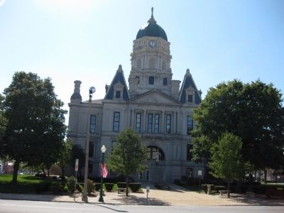 Whitley County Court House - Marker Location. Click for full size. Whitley County Court House - Marker Location image. Click for full size.